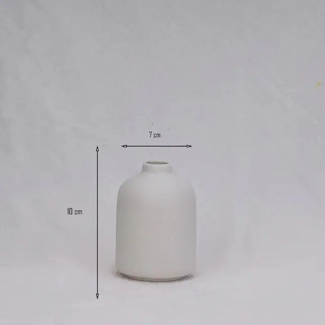 Simple Ceramic Vase Dekoré