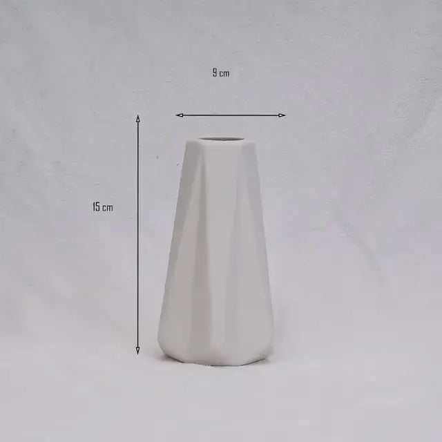 Simple Ceramic Vase Dekoré